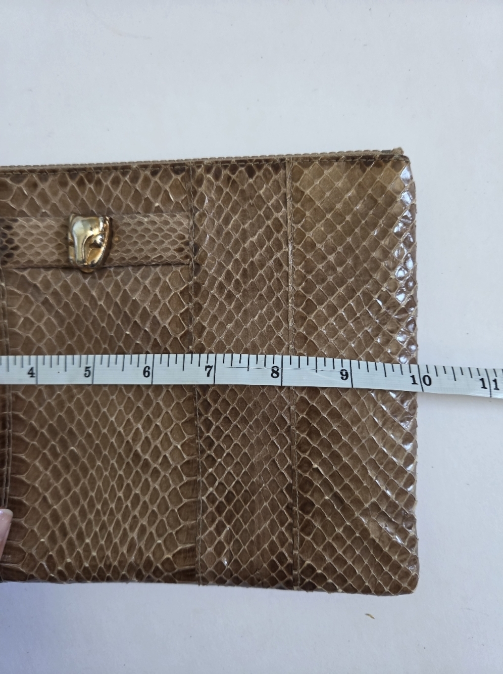 VTG Ruth Saltz light brown neutral snake skin clutch wristlet cougar accent - Picture 7 of 8